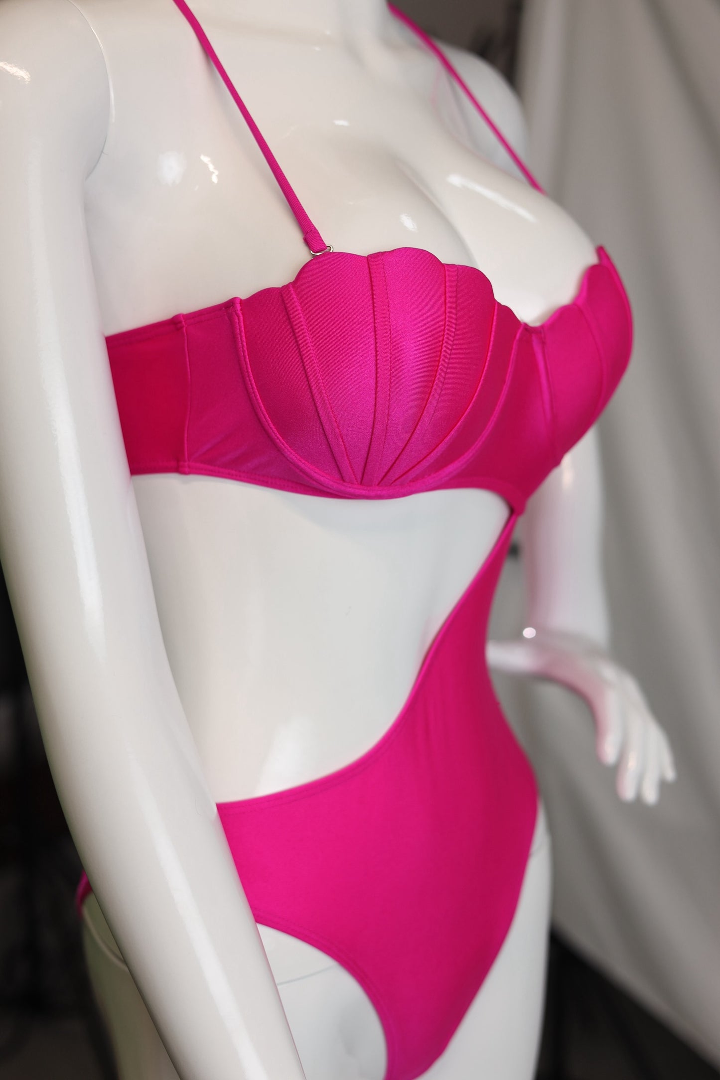 Sculpted Shell Cutout One-Piece – Hot Pink