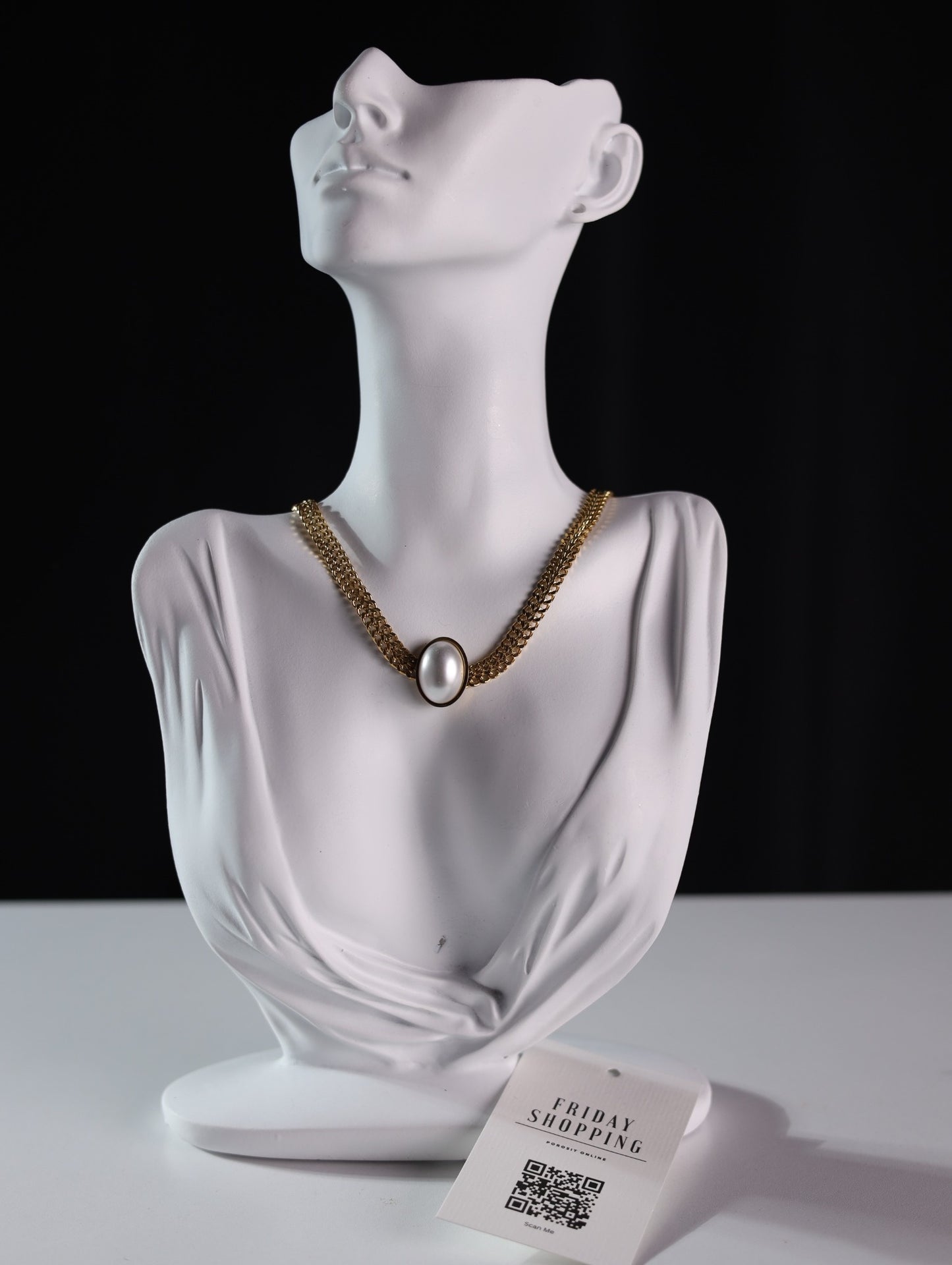 Aurora Pearl Choker