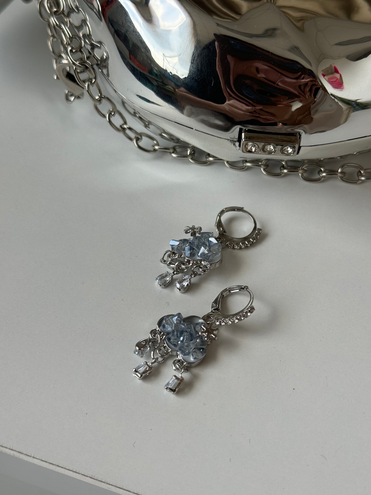 Elegant Earrings Silver -  Blue Crystal