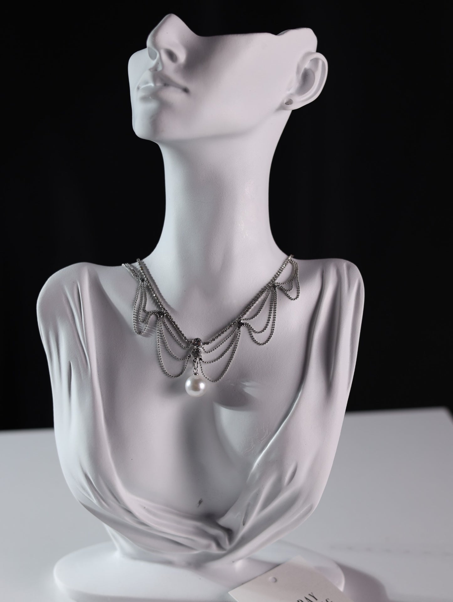 Silver Grace Pearl Necklace