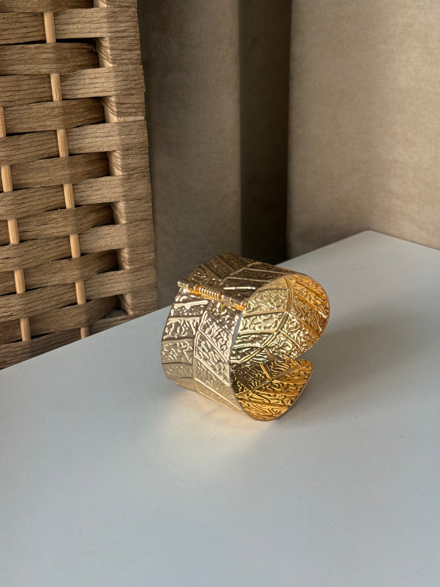 Bracelet Gold Design