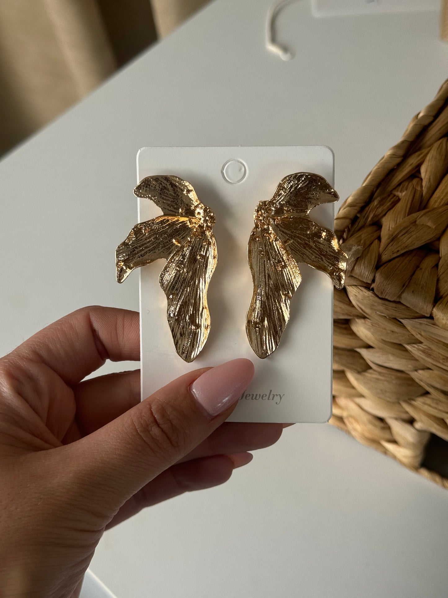 Gold Earrings Style 2025