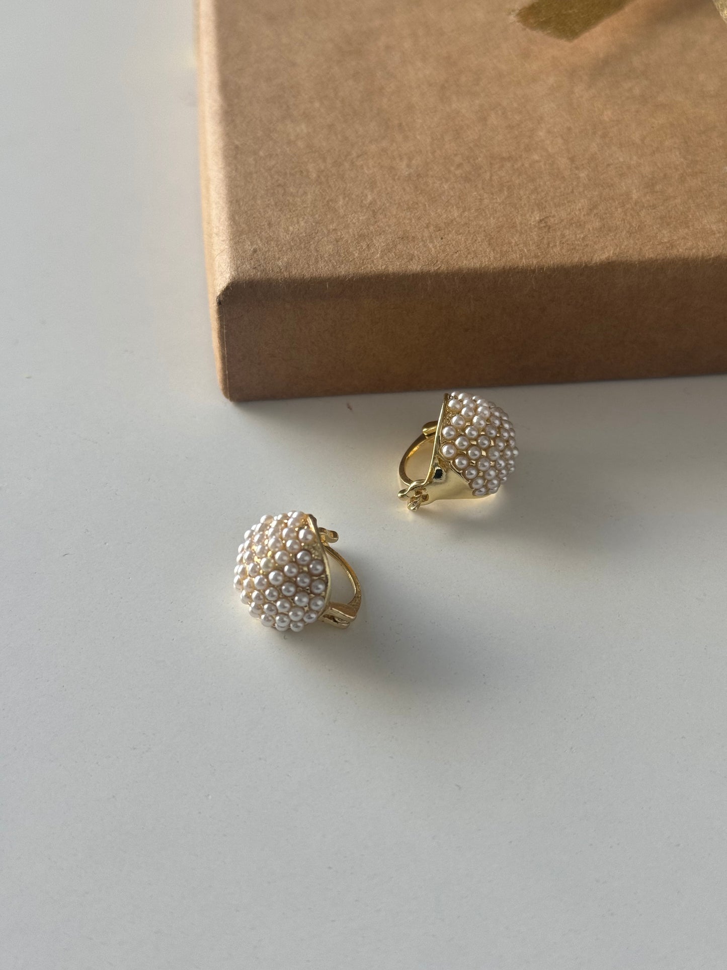 Elegant vintage-style earrings