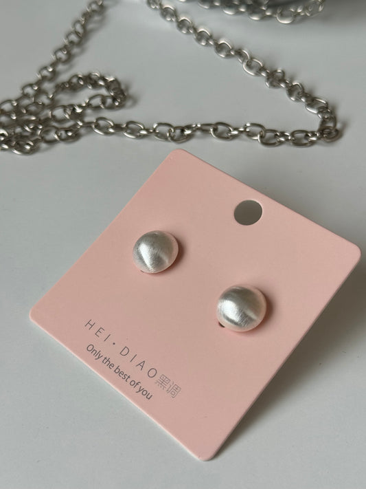 Pearl Material Earrings