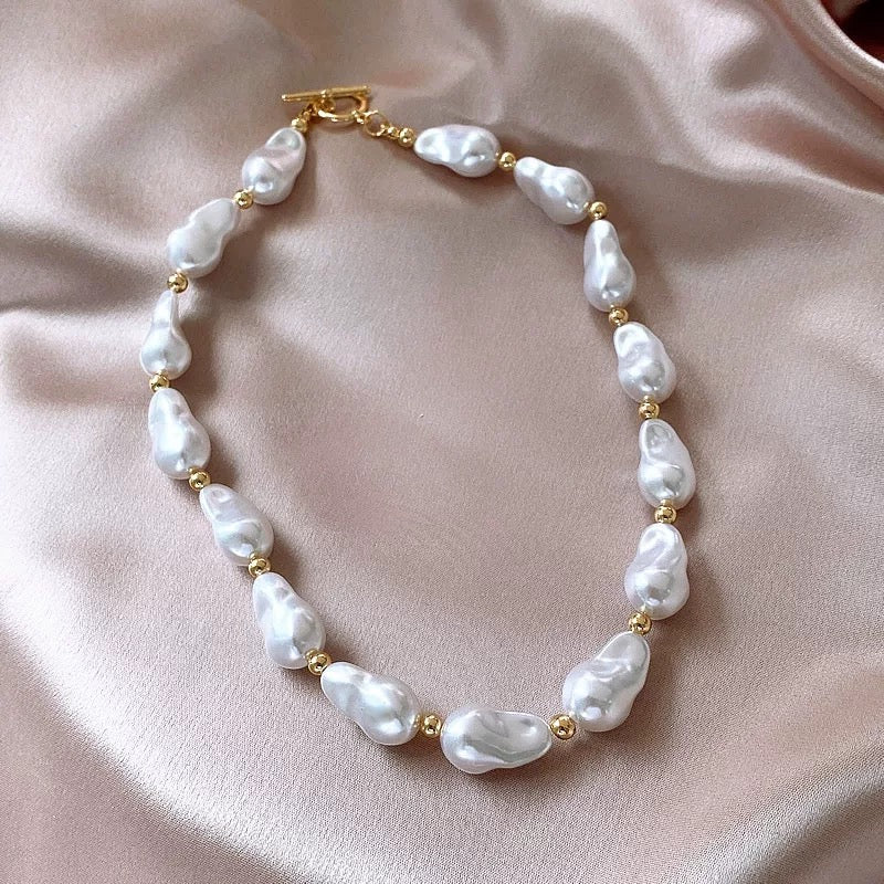 Chunky Irregular Pearl Choker