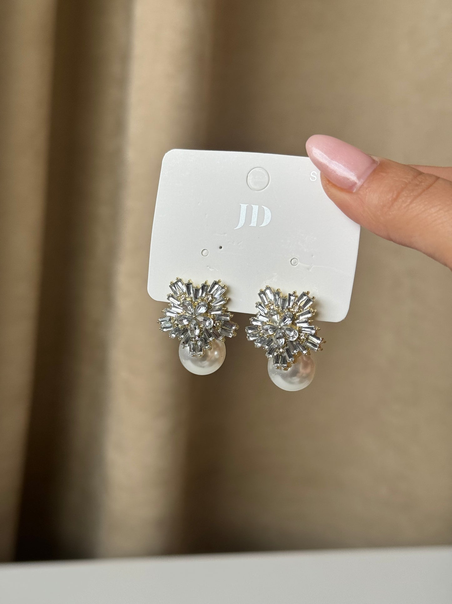 Elegant Earrings Evening