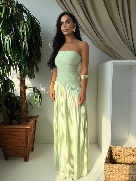 Pastel Green Strapless Maxi Dress – Summer Elegance