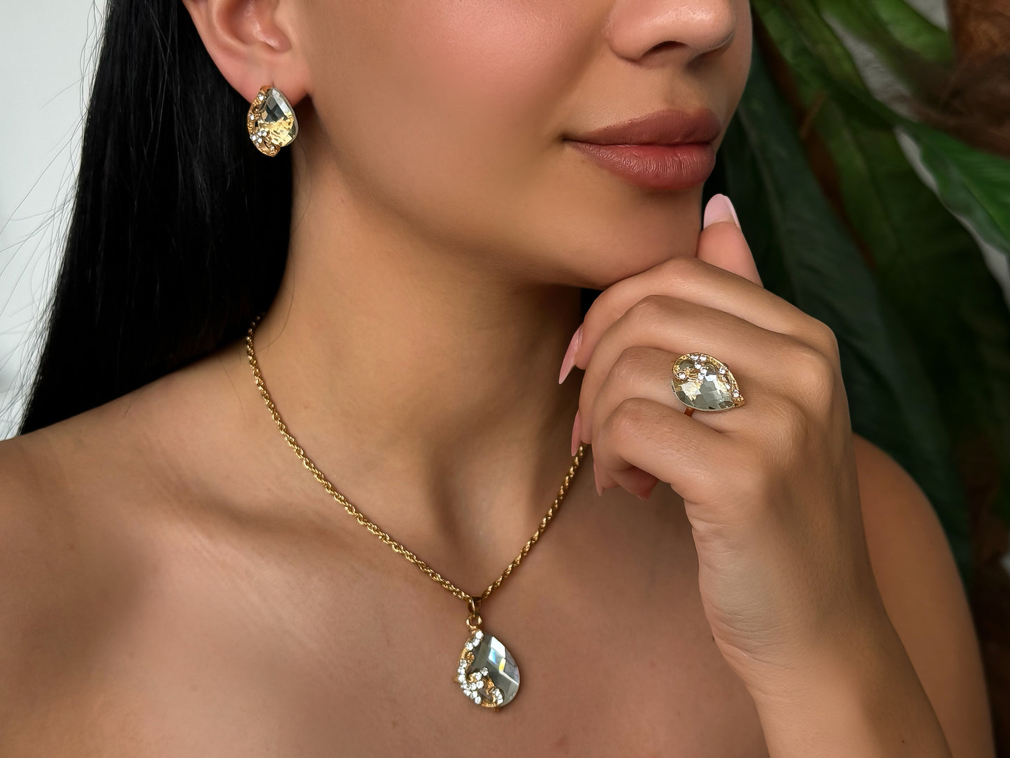 Set 3 Pcs Necklace & Ring & Earrings