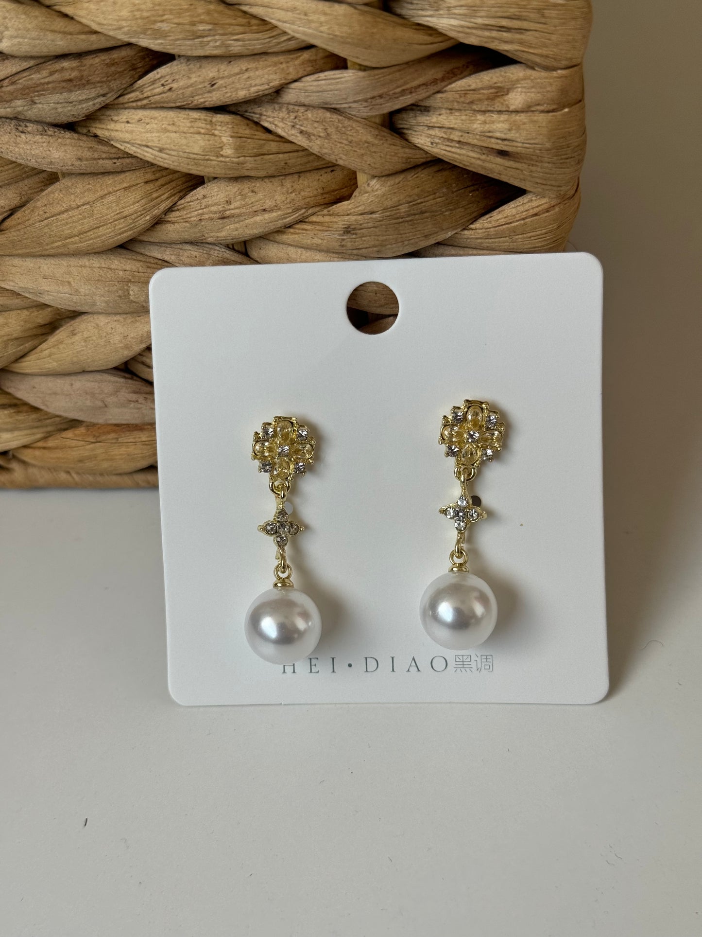 Gold Earrings Pearl