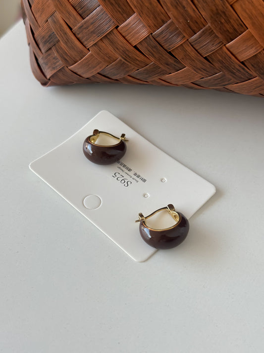 Brown Resin Hoop Earrings with Gold Accents