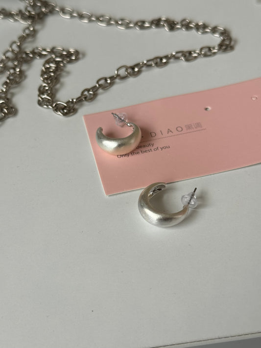 Simple Earrings Silver