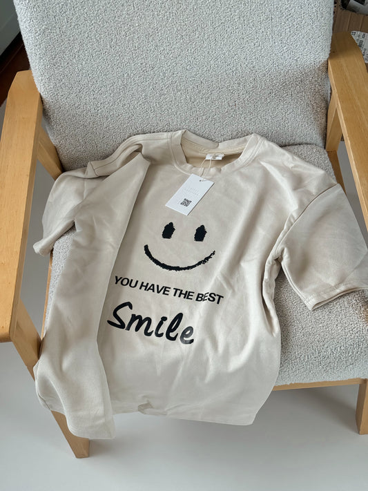 Oversized unisex T-shirt in light beige (nude) color.