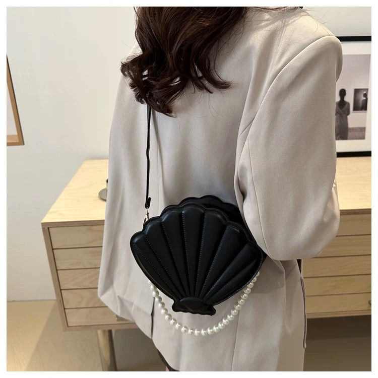Unique Shell-Shaped Bag