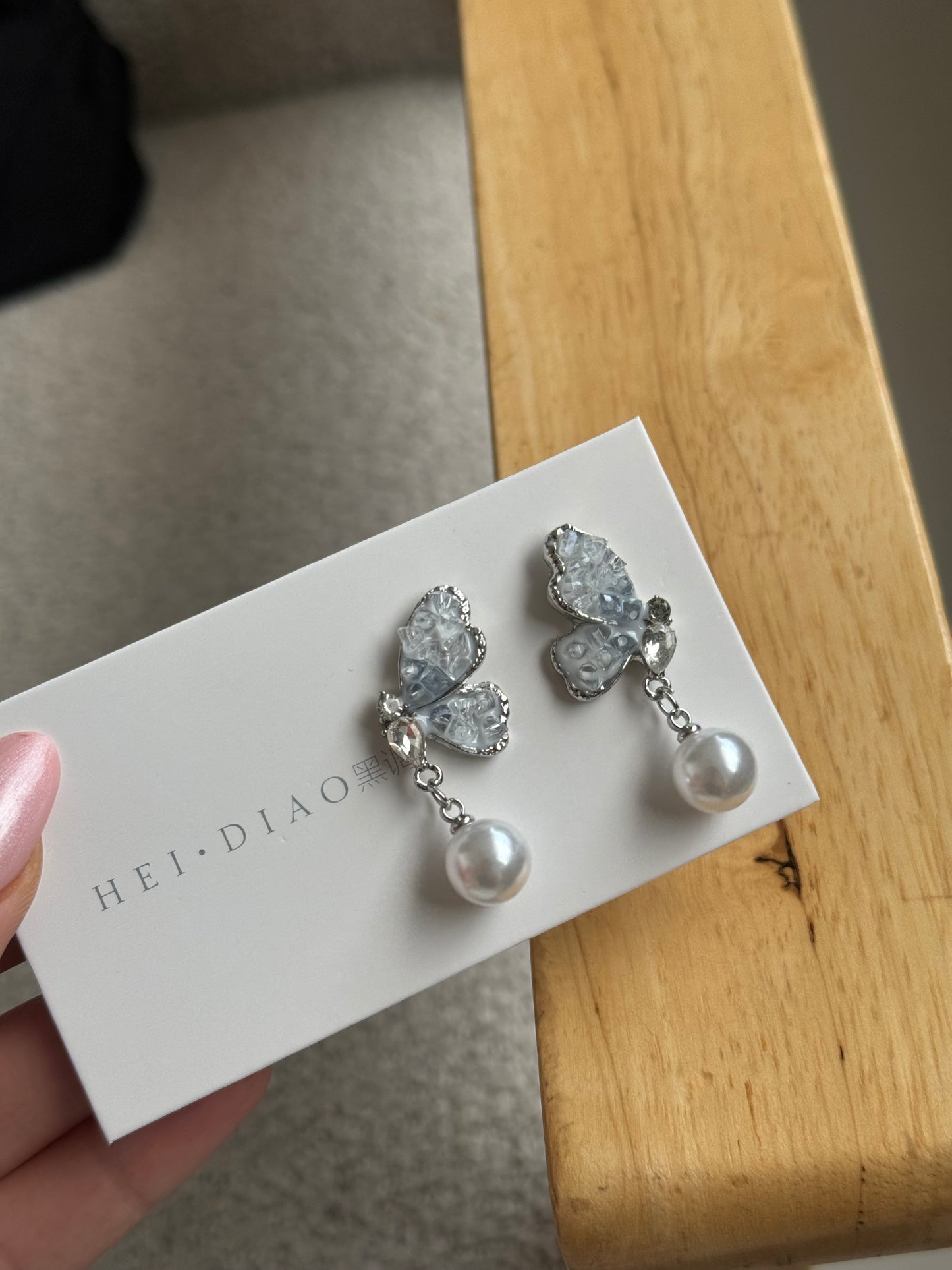 Butterfly Earrings Blue Crystal Pearl