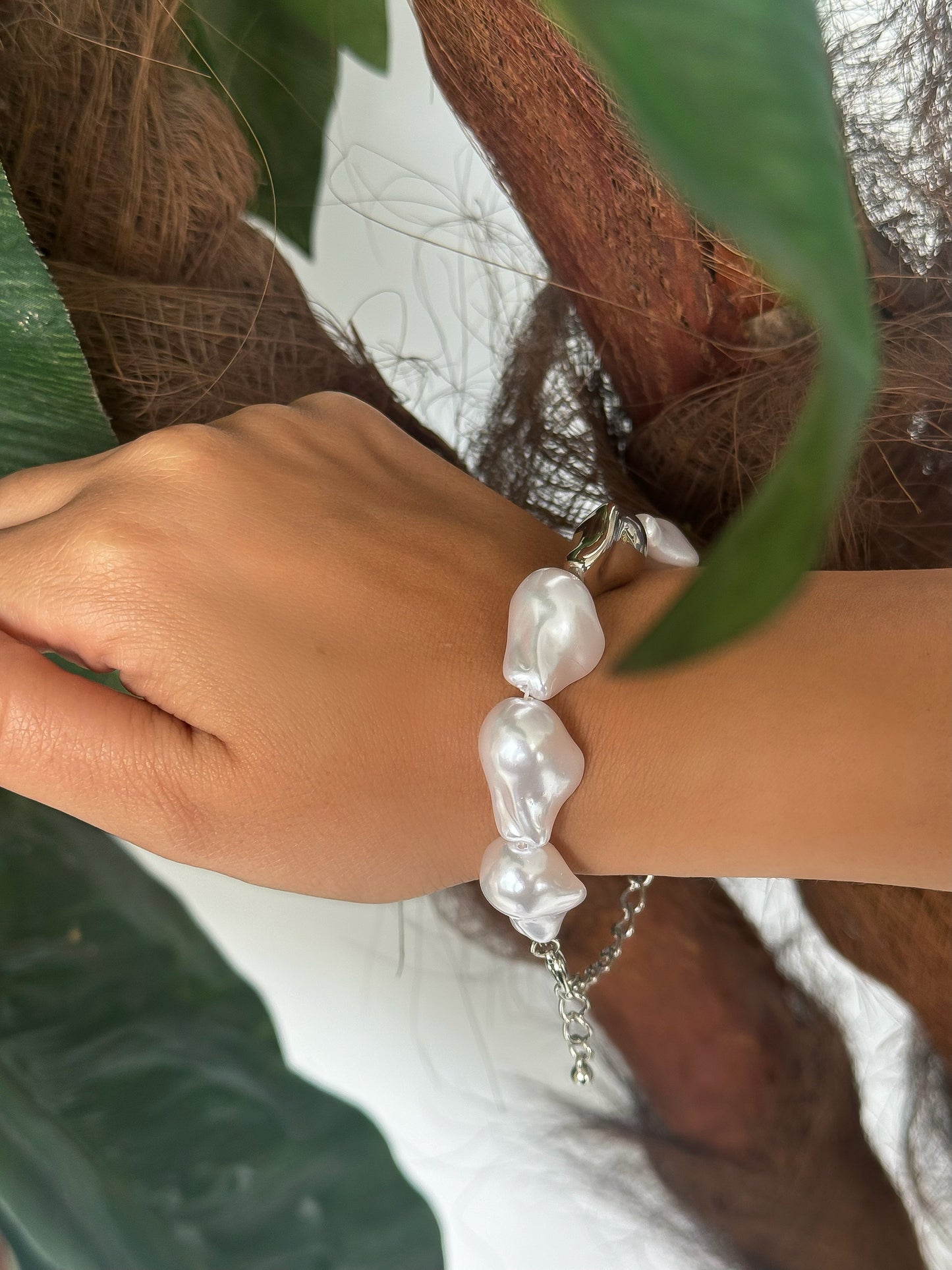 Elegant Pearl Bracelet – Timeless Beauty for Every Occasion