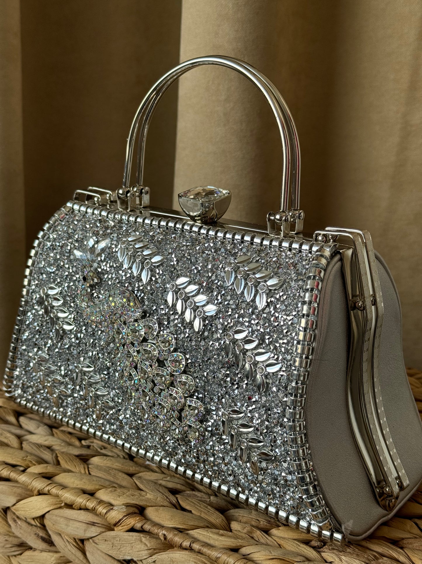 Elegant Bag Design Crystal Unique