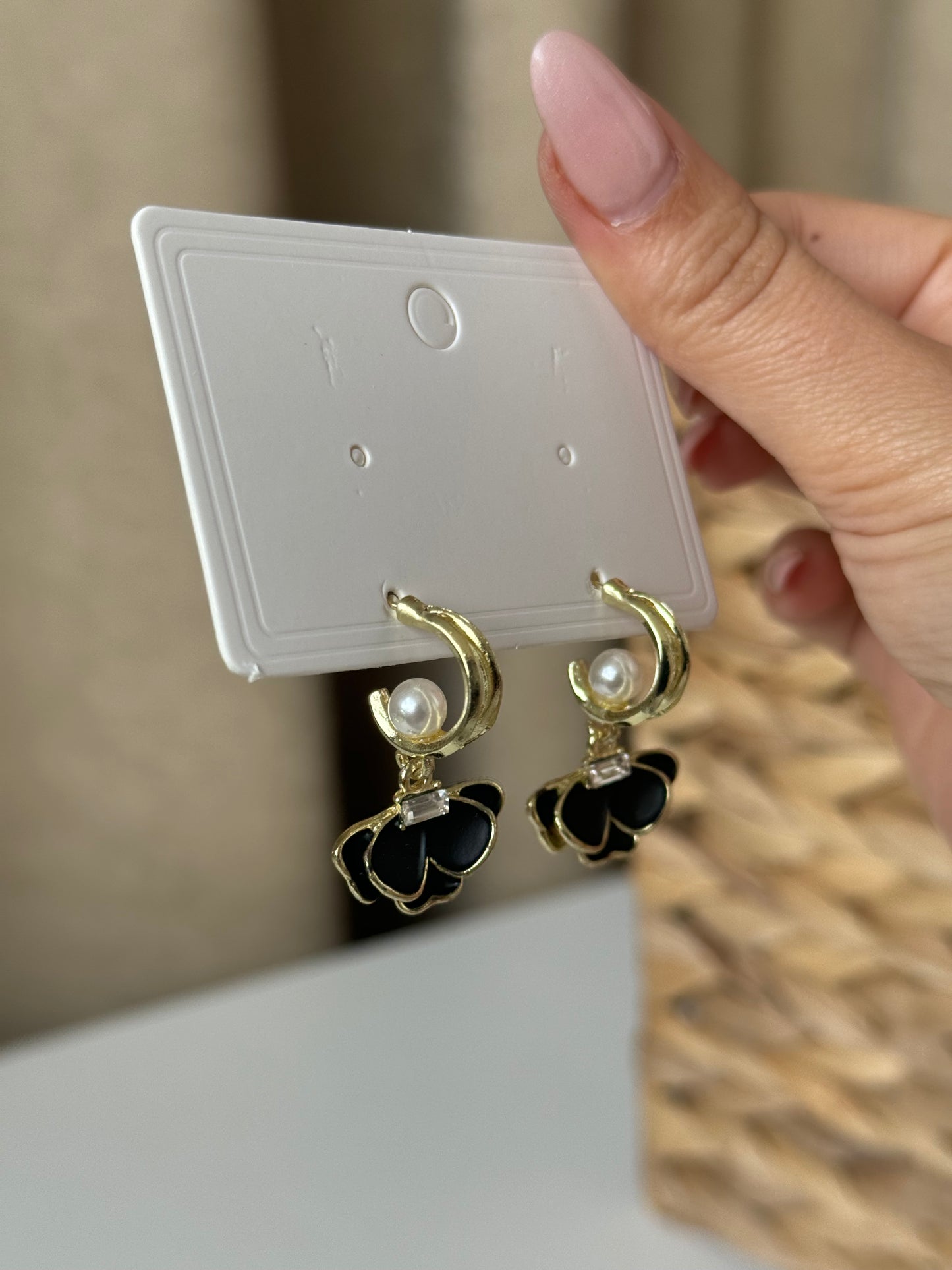 Black & Gold & Pearl Earrings