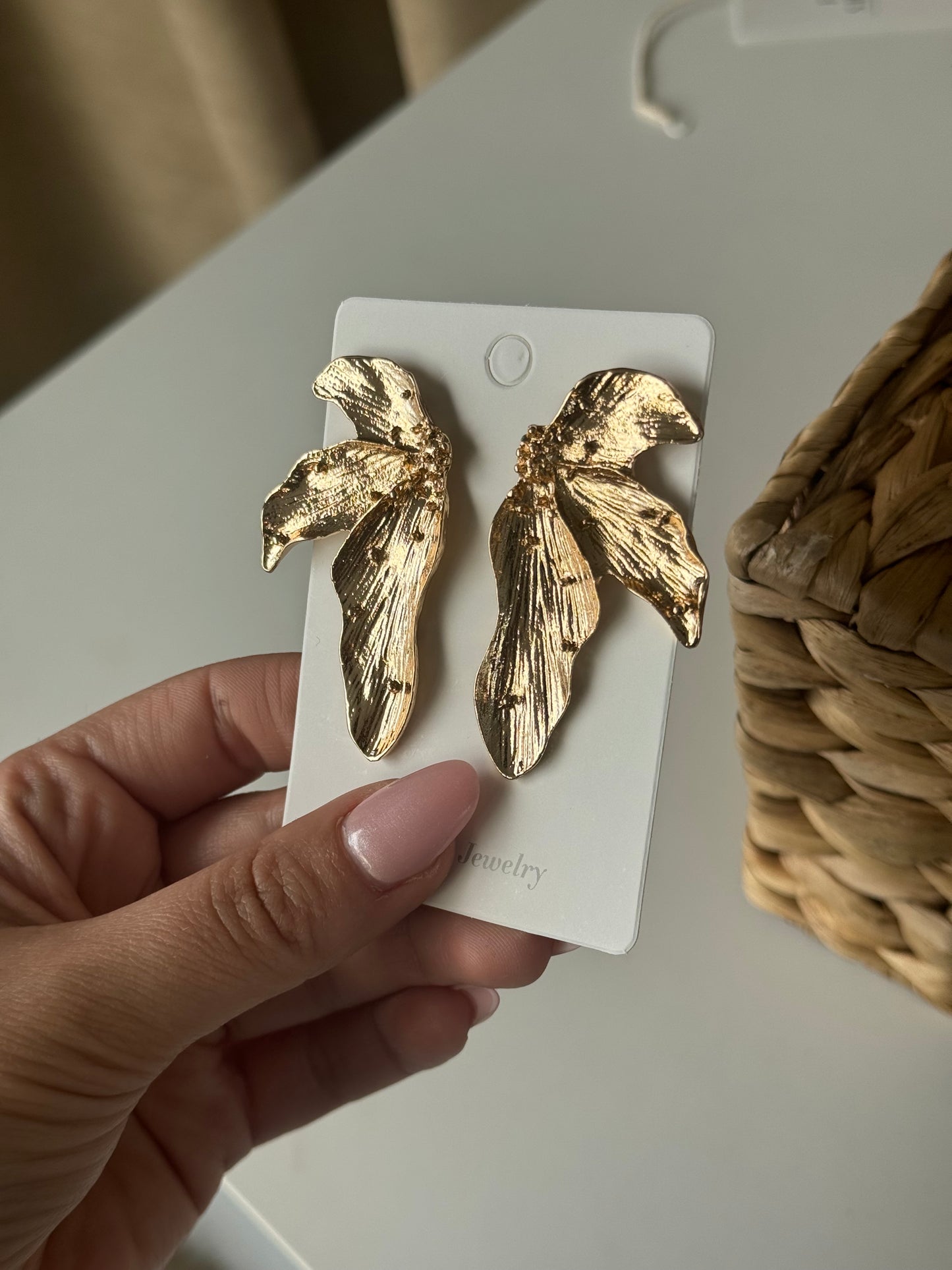 Gold Earrings Style 2025