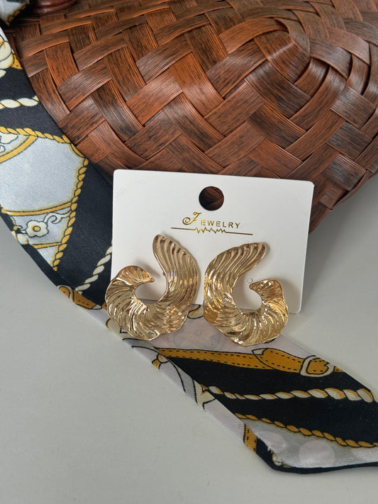 Gold 2025 Style Earrings