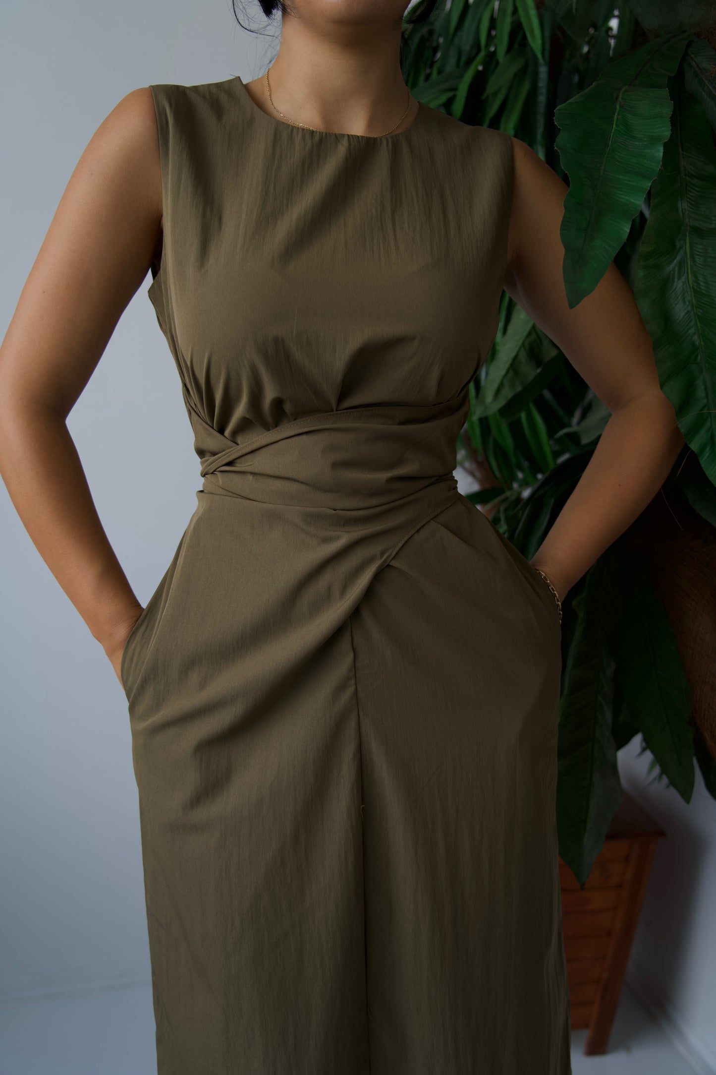 Elegant Dress – Minimalism with Finesse