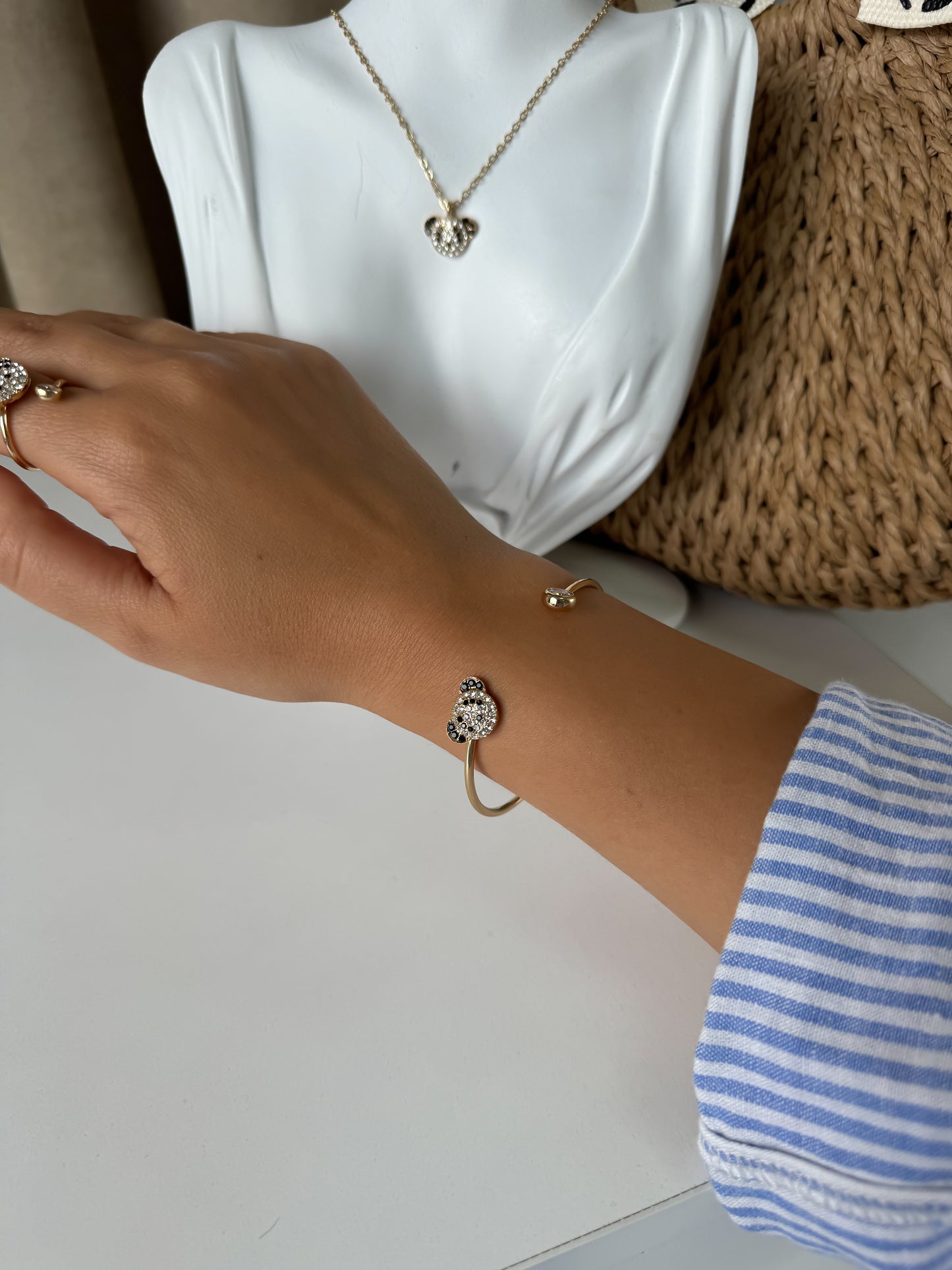 Elegant Pearl-Inspired Jewelry Set – Bracelet, Ring, Earrings & Necklace