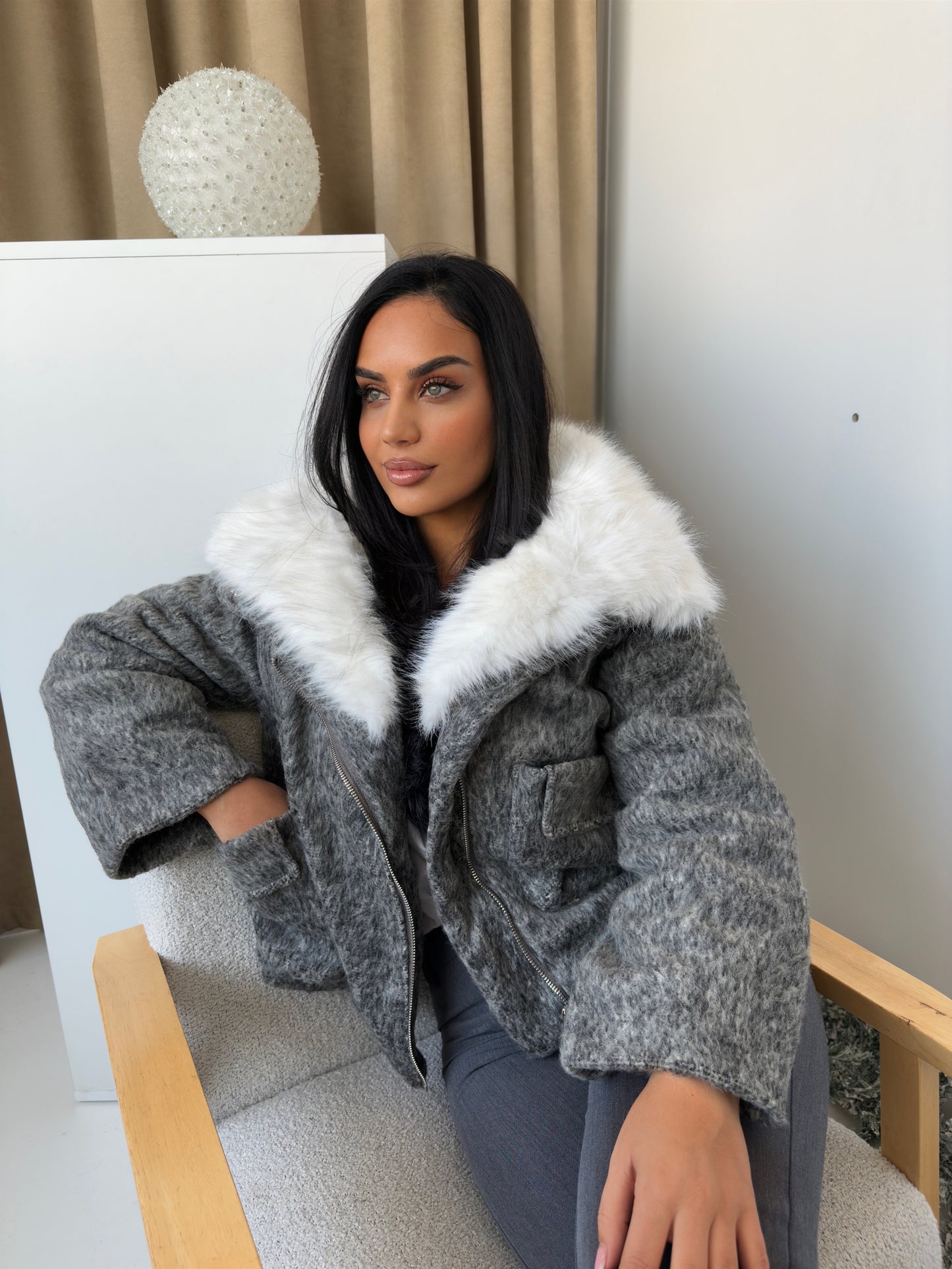 Grey coat designed with luxurious white faux fur collar and cuffs