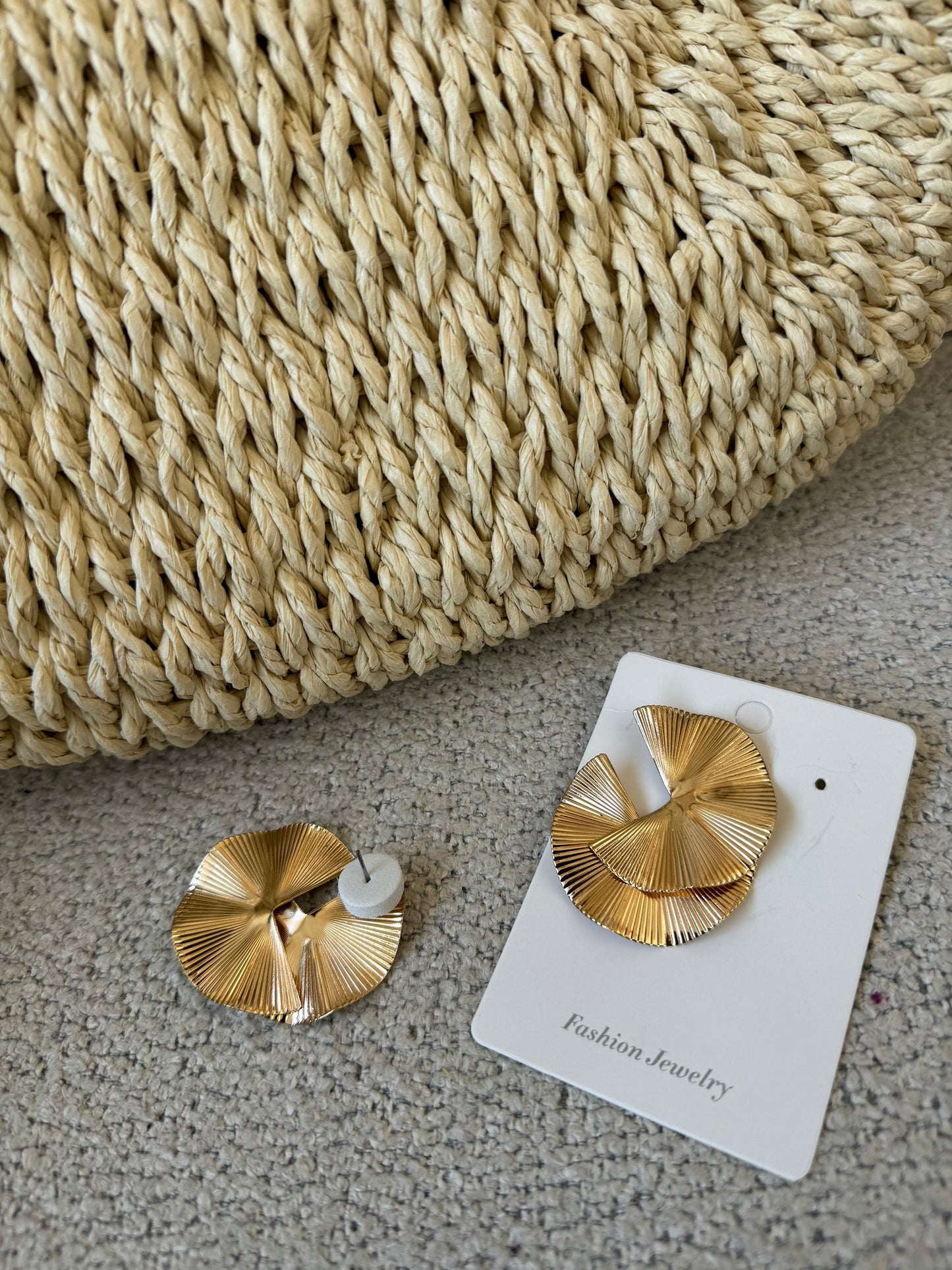 Sculpted Gold Fan Earrings