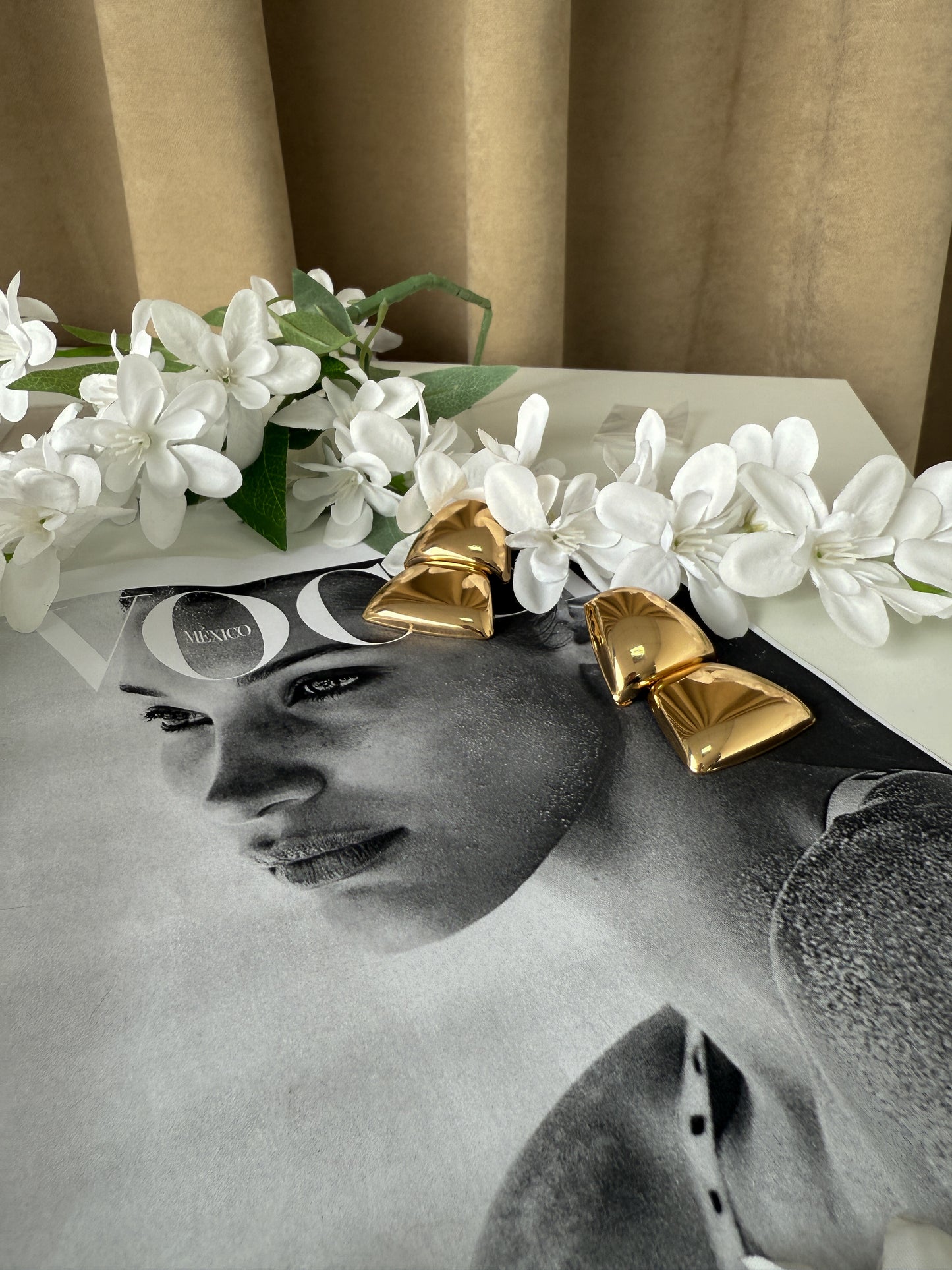 Elegant earrings unique Style