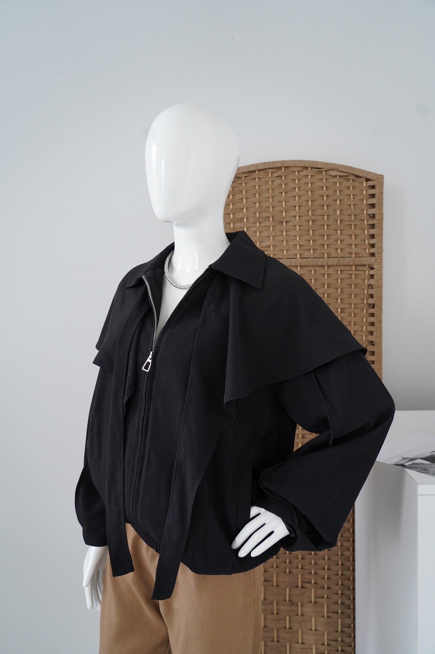 Chic Black Oversized Jacket