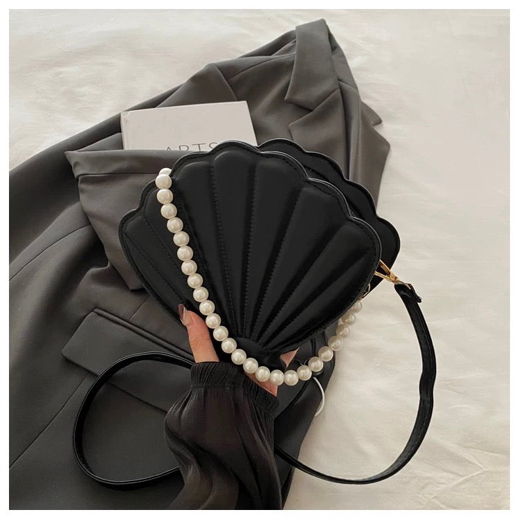 Unique Shell-Shaped Bag
