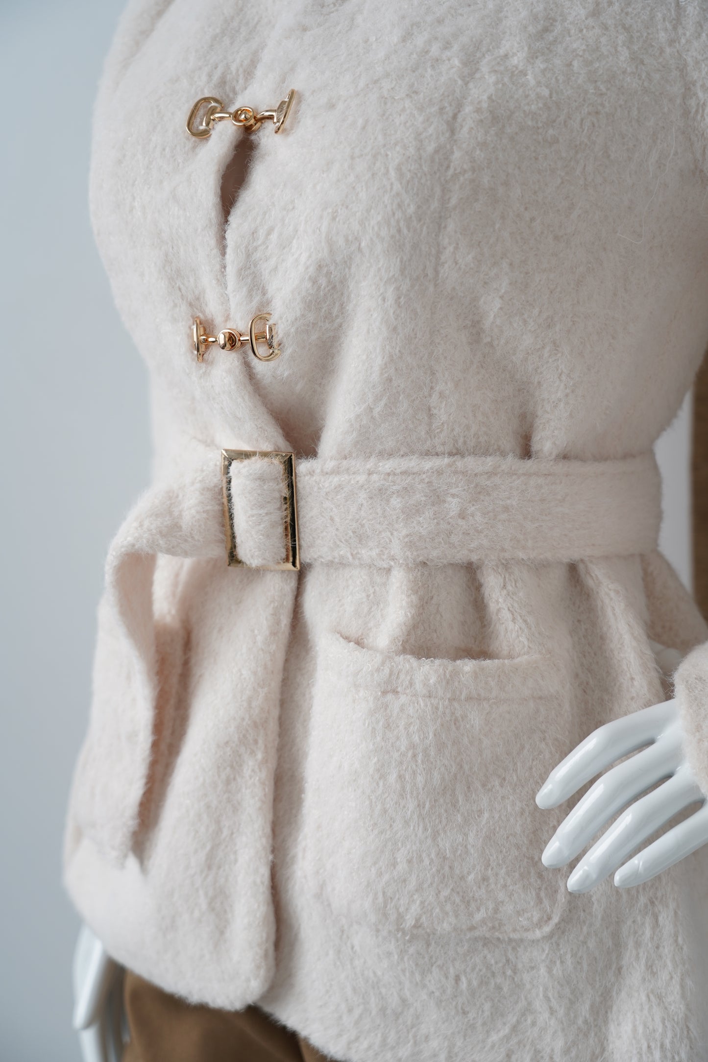 Elegant Cream Wool-Blend Jacket