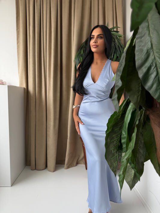 When elegance meets ease…
The “Silk Sky”