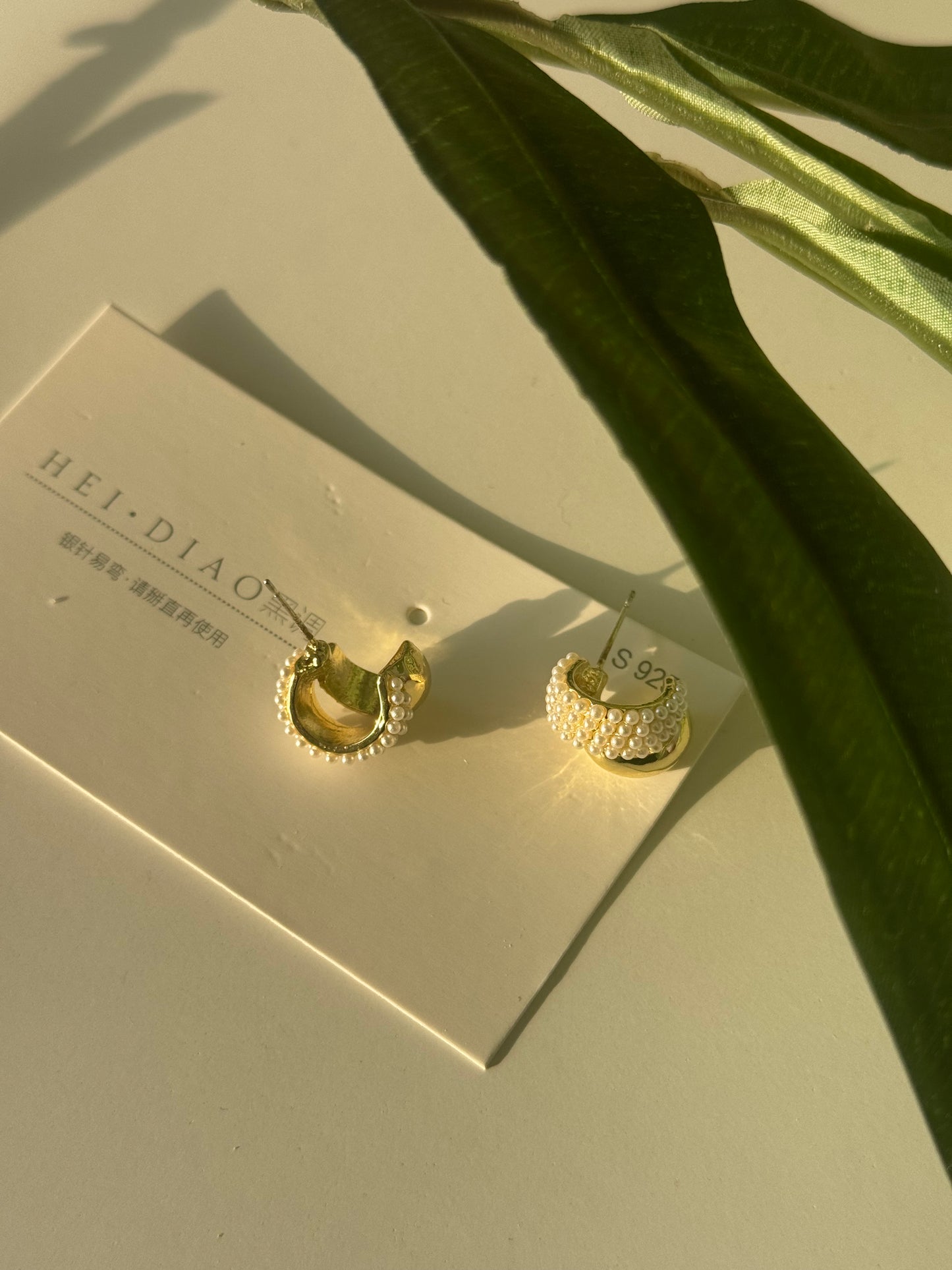 Golden Glow – Pearl Accent Hoop Earrings