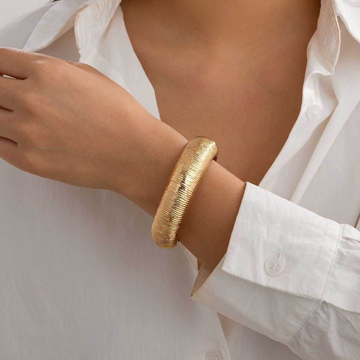Elegance Modern Bracelet
